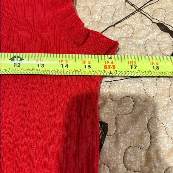 Ann Taylor Factory sleeveless sweater ruffled collar and arm openings Red Wmns L - Picture 5 of 6